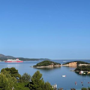 Bora Bora Hotel Ksamil